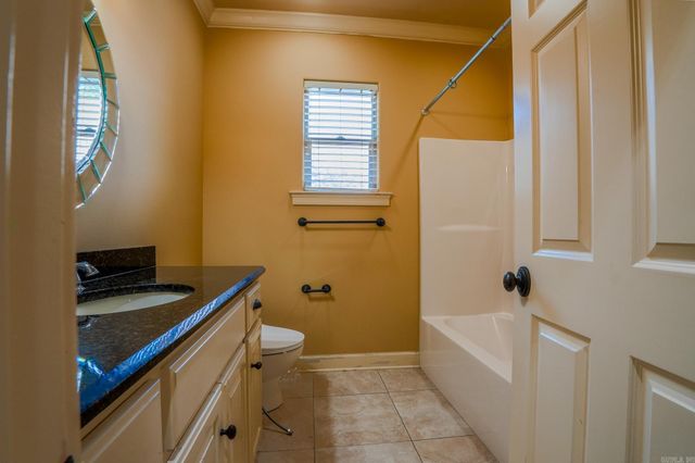 44 Longwell Loop, Little Rock, AR 72211