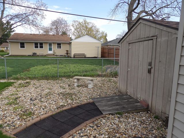 2109 4th Avenue SE, Austin, MN 55912