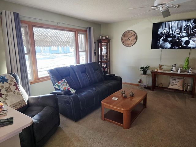 2109 4th Avenue SE, Austin, MN 55912