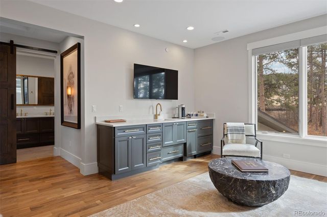 948 Country Club Parkway, Castle Rock, CO 80108