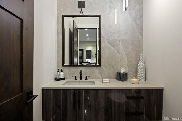 948 Country Club Parkway, Castle Rock, CO 80108