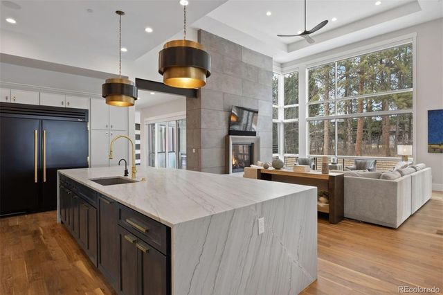 948 Country Club Parkway, Castle Rock, CO 80108