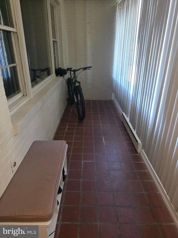 1906 COLONIAL RD, Harrisburg, PA 17112