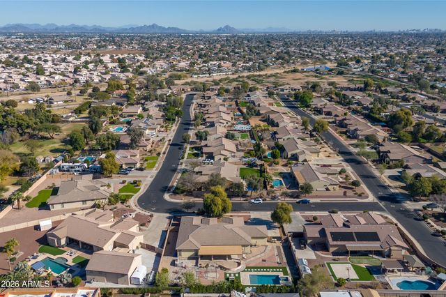 5634 N 82ND Avenue, Glendale, AZ 85303