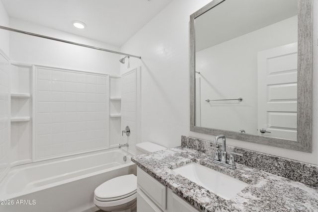 348 W TAMARACK Drive, San Tan Valley, AZ 85140
