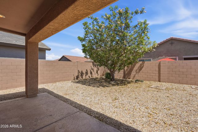 348 W TAMARACK Drive, San Tan Valley, AZ 85140