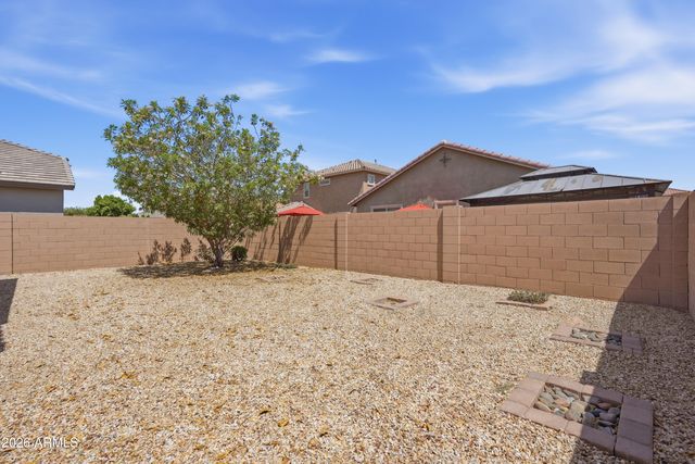 348 W TAMARACK Drive, San Tan Valley, AZ 85140