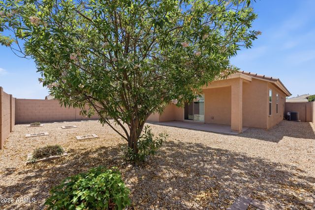348 W TAMARACK Drive, San Tan Valley, AZ 85140