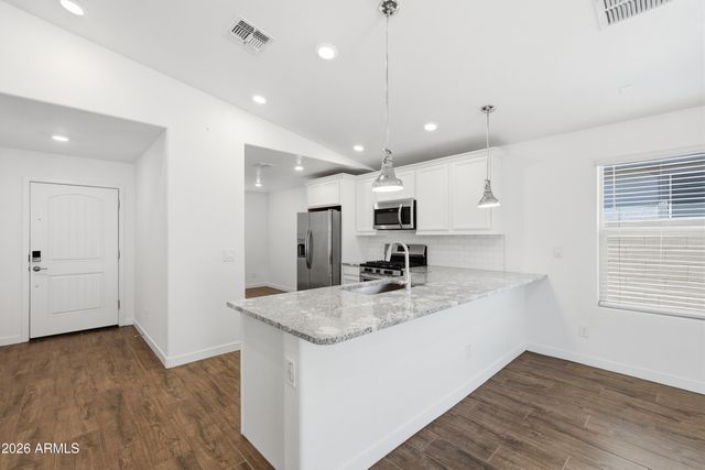 348 W TAMARACK Drive, San Tan Valley, AZ 85140