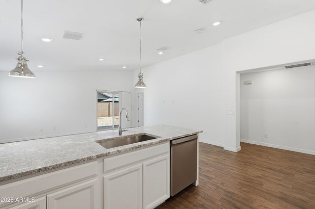 348 W TAMARACK Drive, San Tan Valley, AZ 85140