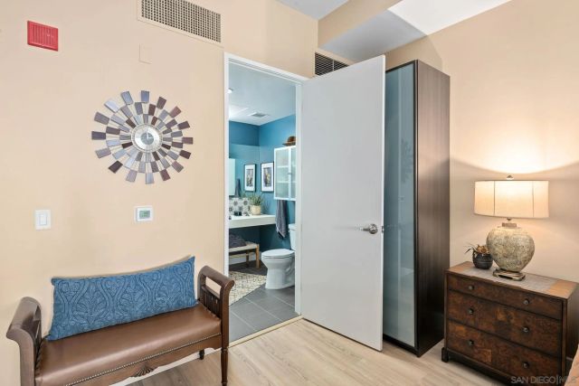 350 W Ash St 809, San Diego, CA 92101