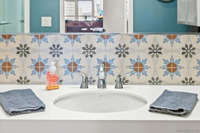 350 W Ash St 809, San Diego, CA 92101