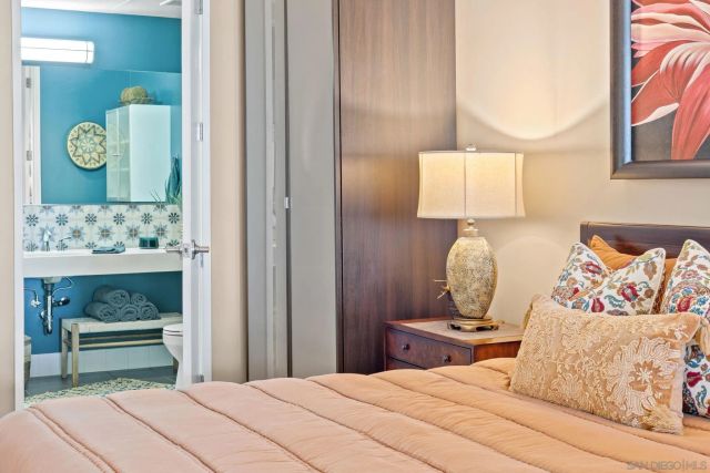 350 W Ash St 809, San Diego, CA 92101