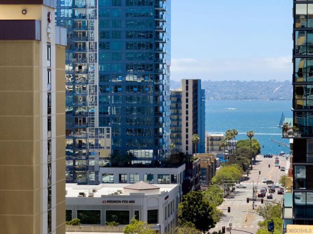 350 W Ash St 809, San Diego, CA 92101