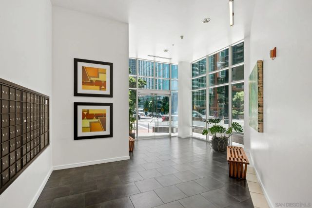 350 W Ash St 809, San Diego, CA 92101