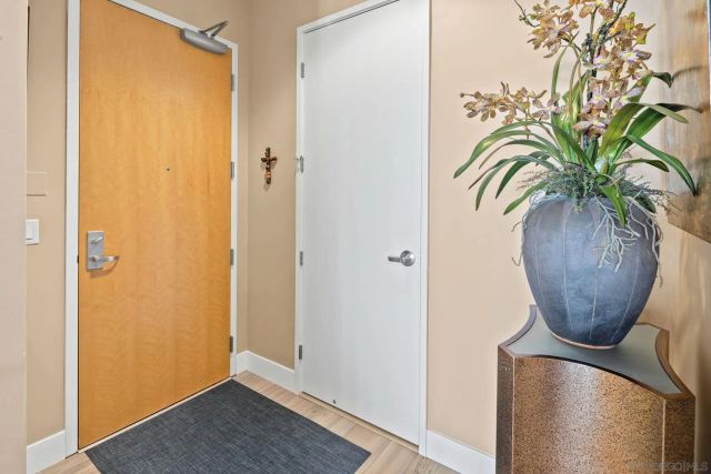 350 W Ash St 809, San Diego, CA 92101