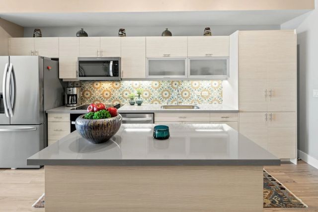 350 W Ash St 809, San Diego, CA 92101