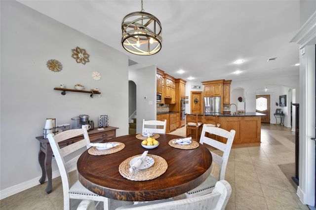 21 Twin Forks Drive, Willis, TX 77378