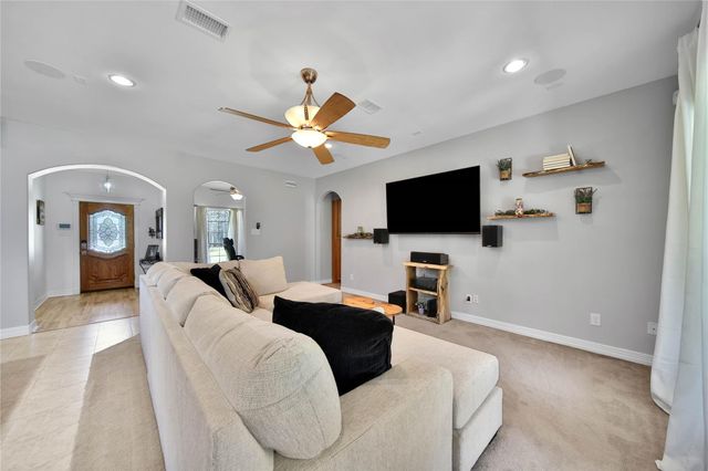 21 Twin Forks Drive, Willis, TX 77378