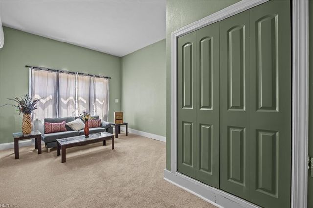 266 Hansen AVE, Portsmouth, VA 23701