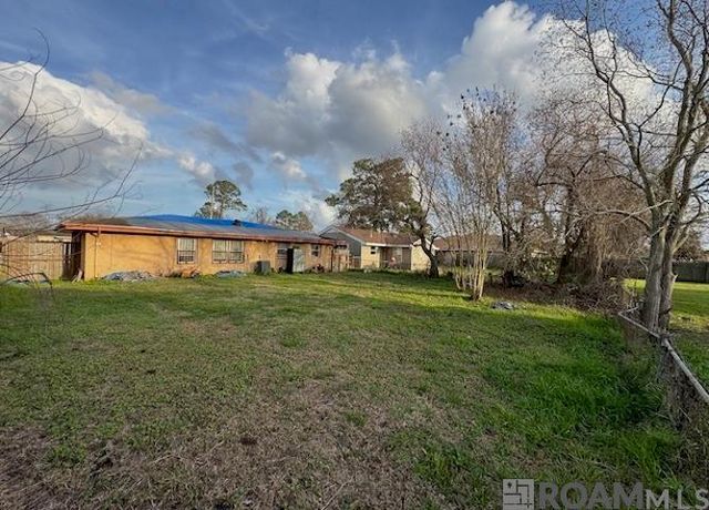 4810 Bright St, New Orleans, LA 70127