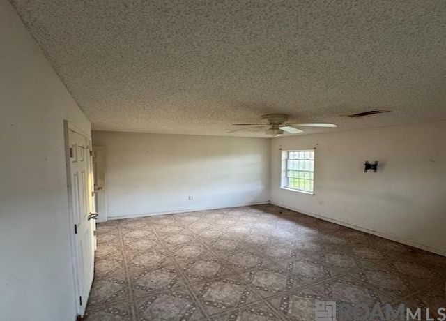 4810 Bright St, New Orleans, LA 70127