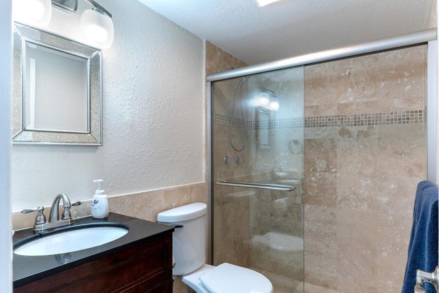 3050 Presidential Way 305, West Palm Beach, FL 33401