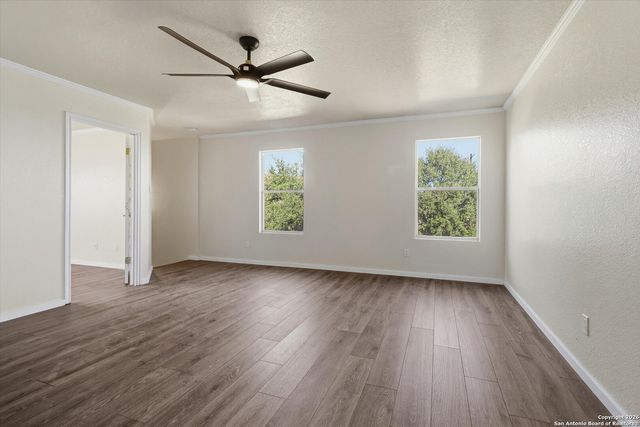 4202 WALDON POND, San Antonio, TX 78245