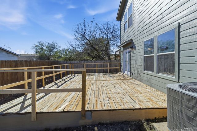 4202 WALDON POND, San Antonio, TX 78245