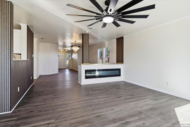 4202 WALDON POND, San Antonio, TX 78245