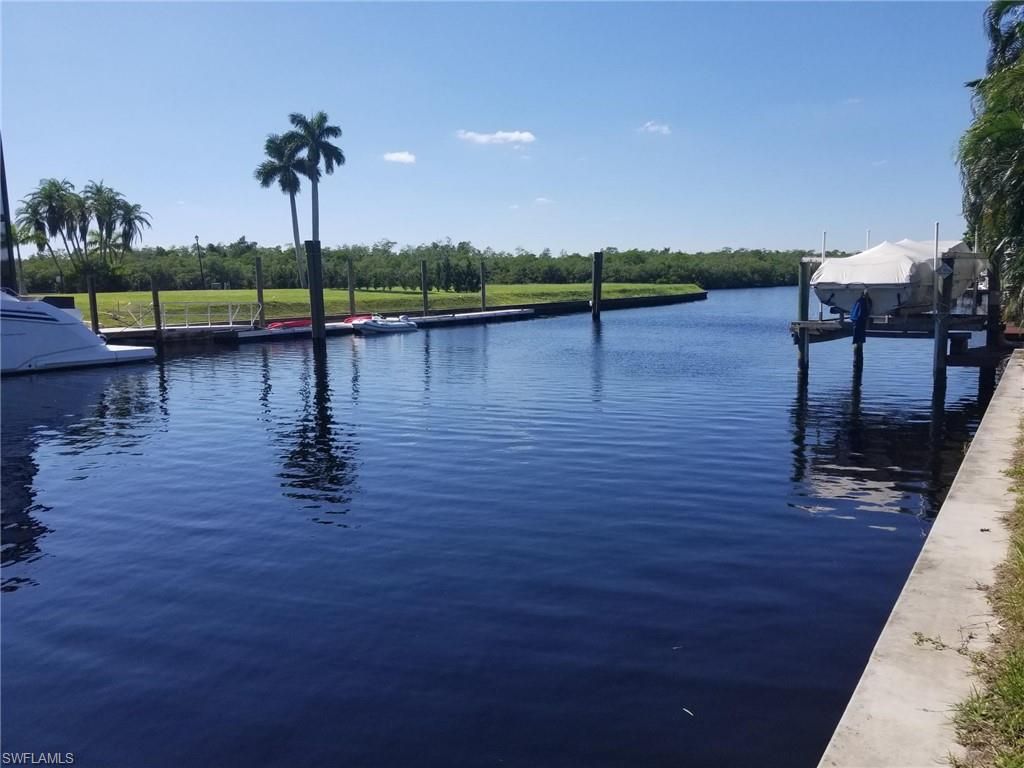 126 Montrose DR, FORT MYERS, FL 33919 — exterior