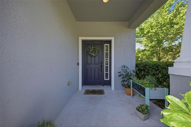4532 AMBERLY OAKS COURT, Tampa, FL 33614