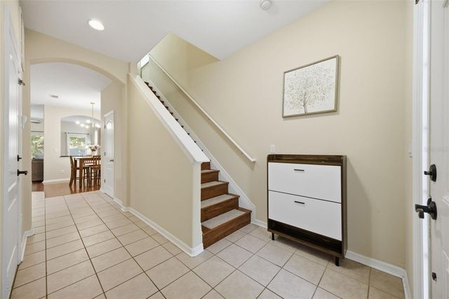 4532 AMBERLY OAKS COURT, Tampa, FL 33614