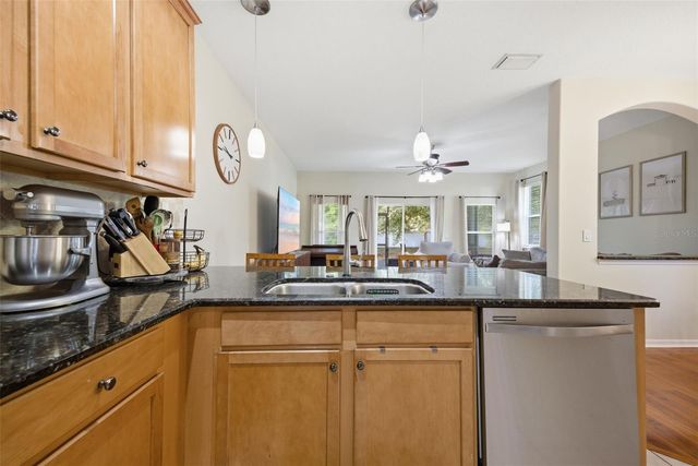 4532 AMBERLY OAKS COURT, Tampa, FL 33614