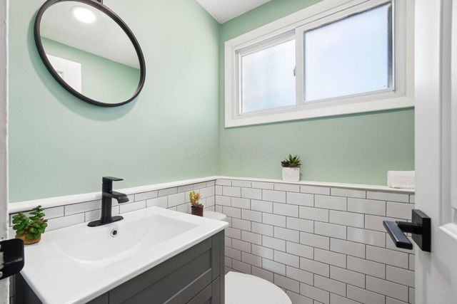 916 Bricker Boulevard, Columbus, OH 43221