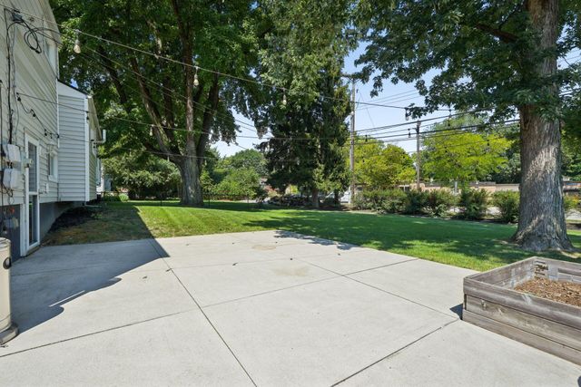 916 Bricker Boulevard, Columbus, OH 43221