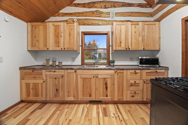 411 E Church Street, Belleville, WI 53508