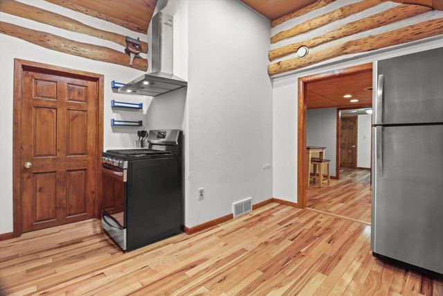 411 E Church Street, Belleville, WI 53508