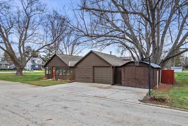 411 E Church Street, Belleville, WI 53508