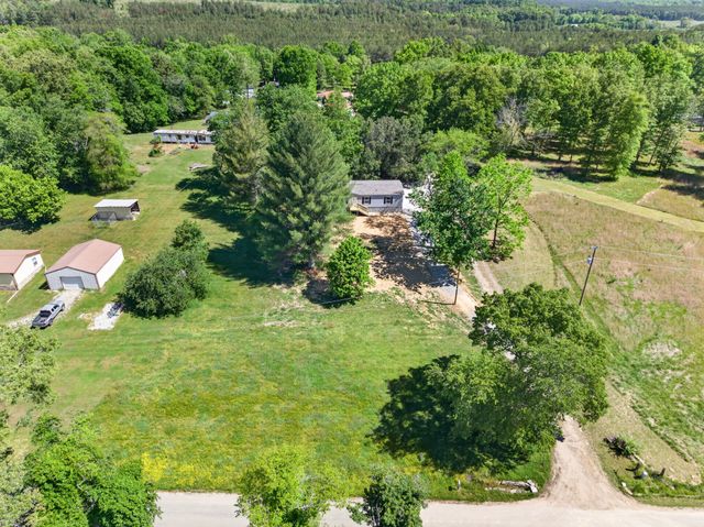 117 Doober Ln, Sparta, TN 38583