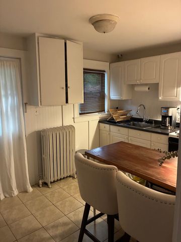353 Hancock St 2, Braintree, MA 02184