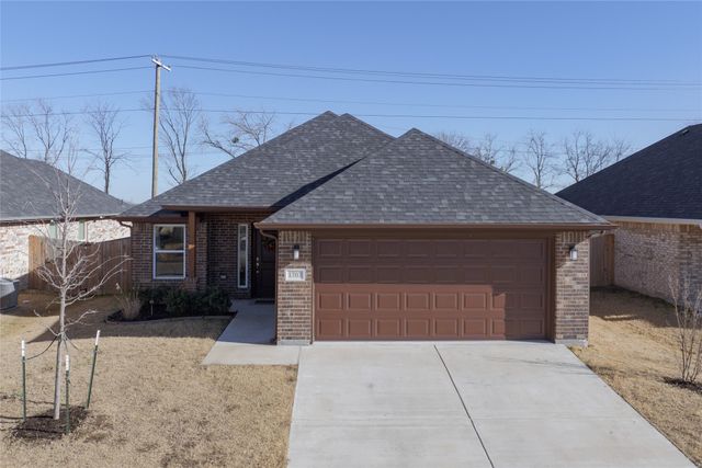 1707 Aleia Cove, Sherman, TX 75092