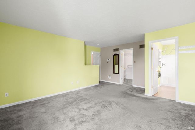 2411 Cranston Street, South Bend, IN 46614