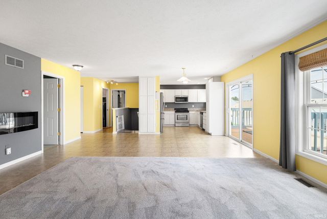 2411 Cranston Street, South Bend, IN 46614