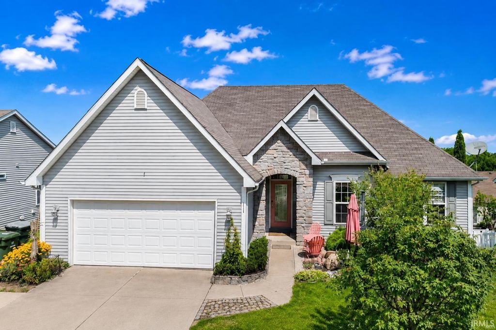 2411 Cranston Street, South Bend, IN 46614