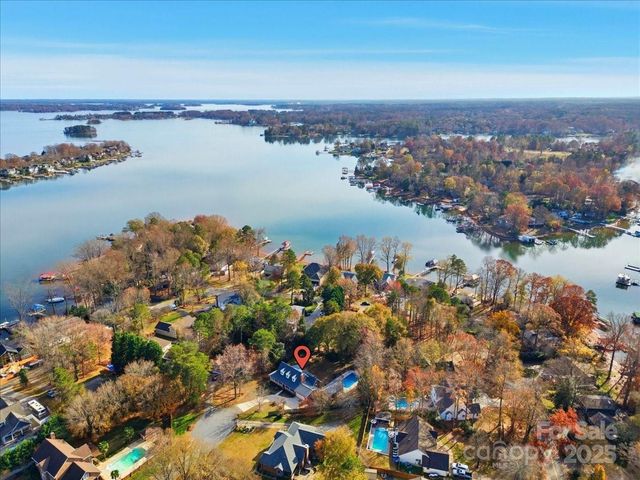 3509 Chapel View Court, Denver, NC 28037