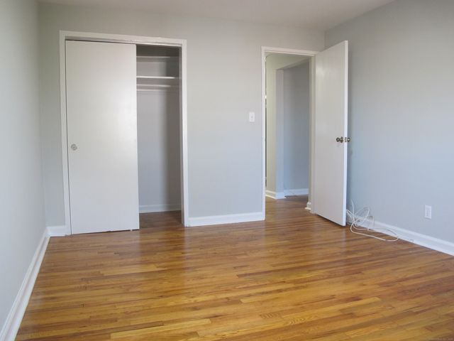 175 Seaton Road APT 3, Stamford, CT 06902