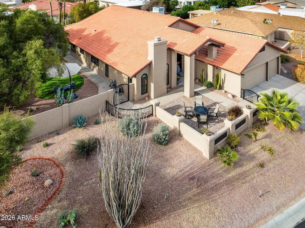 26218 S CLOVERLAND Drive, Sun Lakes, AZ 85248 — photo 2