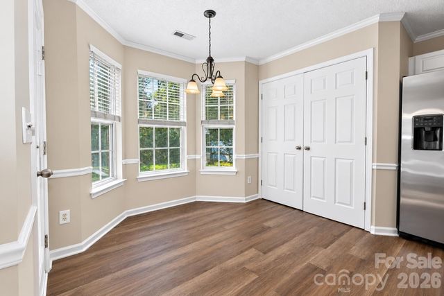 12704 Cumberland Crest Drive, Huntersville, NC 28078