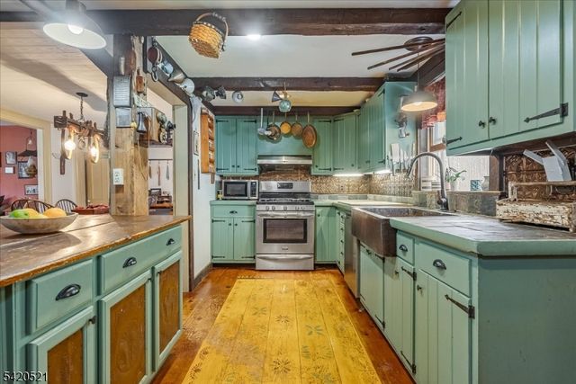 195 Allamuchy Rd, Frelinghuysen Twp., NJ 07821